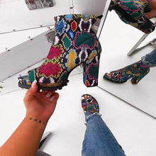 Load image into Gallery viewer, Snake Print Sexy Round Leather Shoes