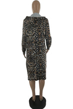 Load image into Gallery viewer, Camouflage Street Print Hooded Collar Outerwear